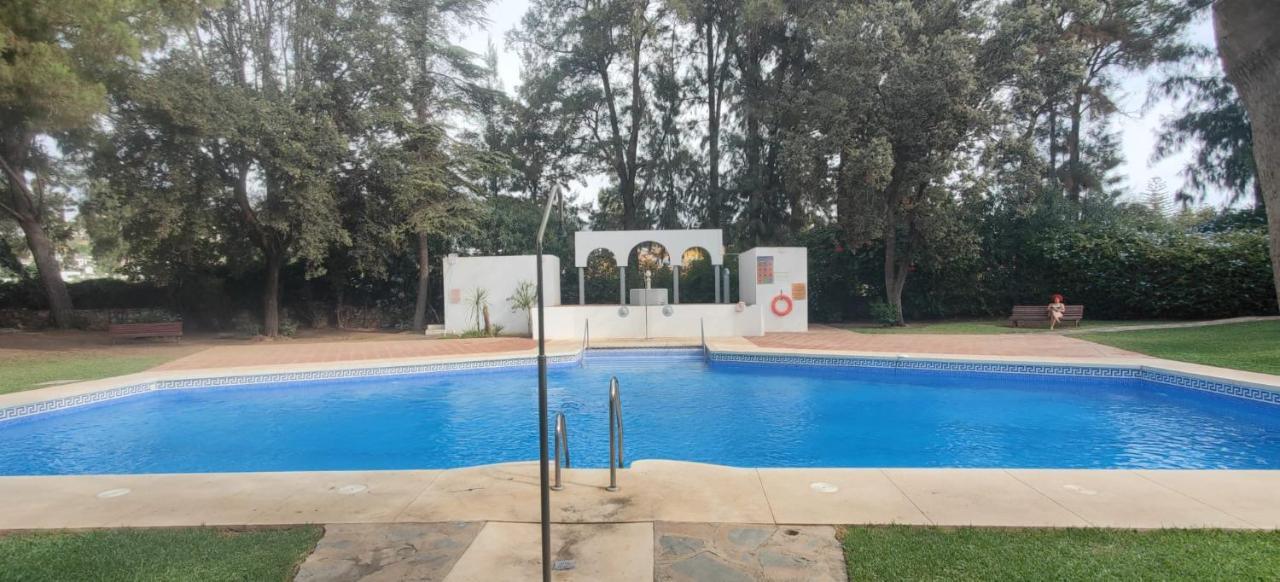 Mijas Golf Hoyo 16 Apartment ฟูเอนฮิโรลา ภายนอก รูปภาพ