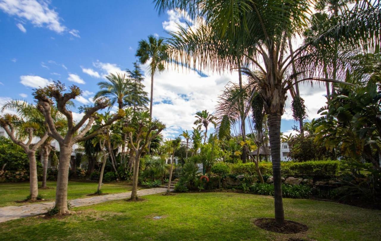 Mijas Golf Hoyo 16 Apartment ฟูเอนฮิโรลา ภายนอก รูปภาพ